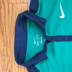 Nike Shirts - Nike Dri Fit golf polo Nike Shirts - Nike Dri Fit golf polo